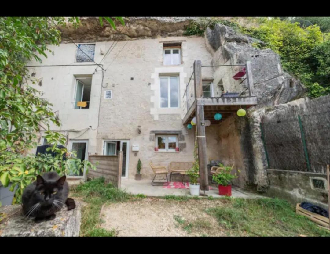 Maison Troglodyte Poitiers Bagian luar foto