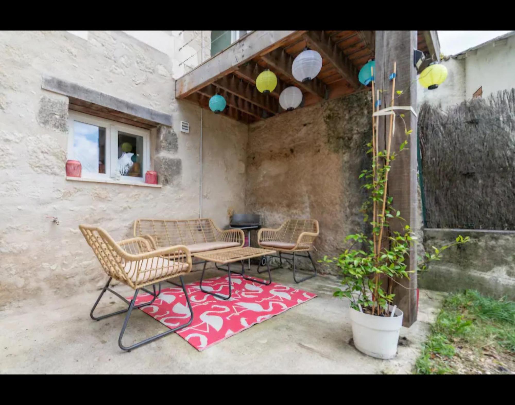 Maison Troglodyte Poitiers Bagian luar foto